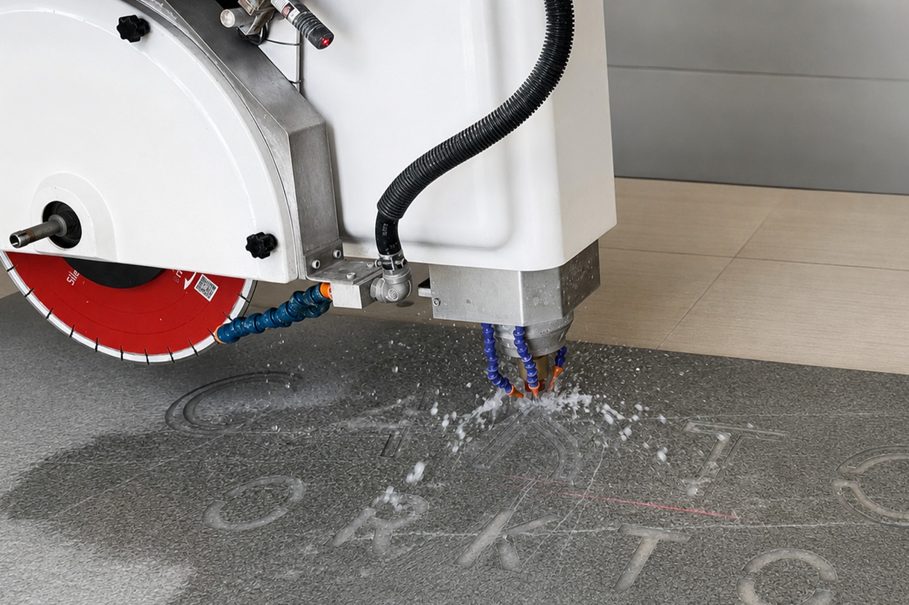 Taller de Cantos Worktops con maquinaria de control numérico